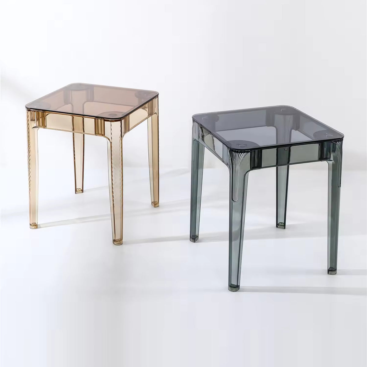 Wholesale Factory Price Modern Simple Design Tempered Glass Top Transparent Restaurant Small Dining Table Set 2 Chairs