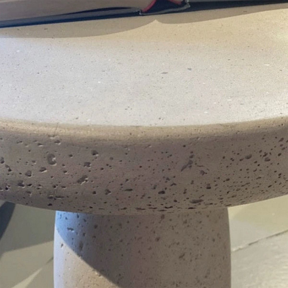 Minimalist Design Round Shape Tea Table Home Furniture Contemporary Side Table Concrete Coffee Table for Living Room