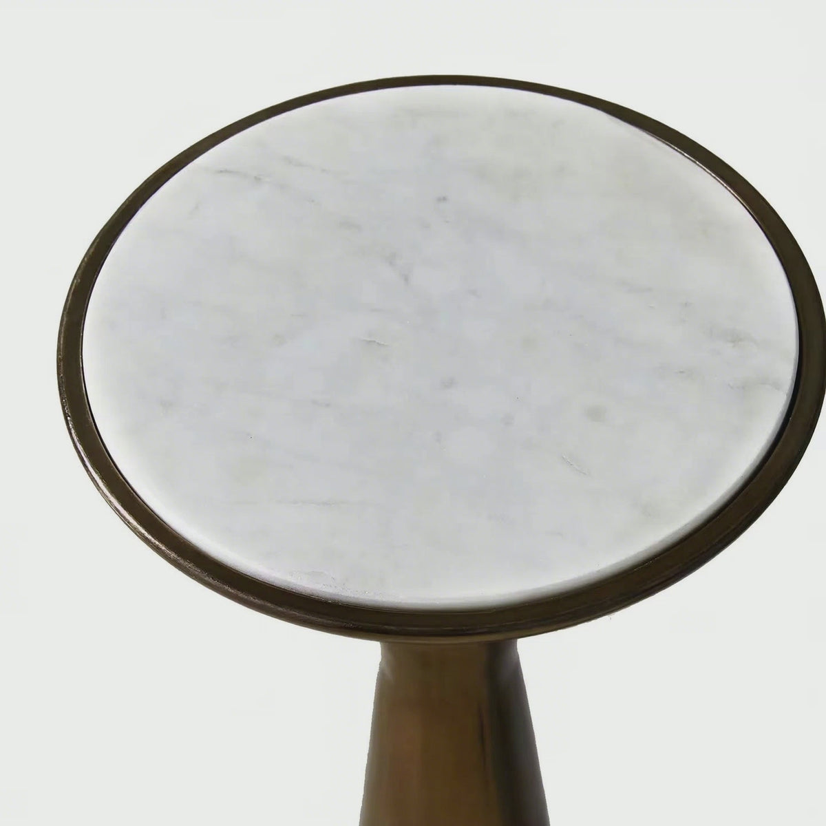 Factory Wholesale Handcrafted Gold Finished StainlessSteel Base Pedestal Drink Table with Marble Top Used for Living Room Decor